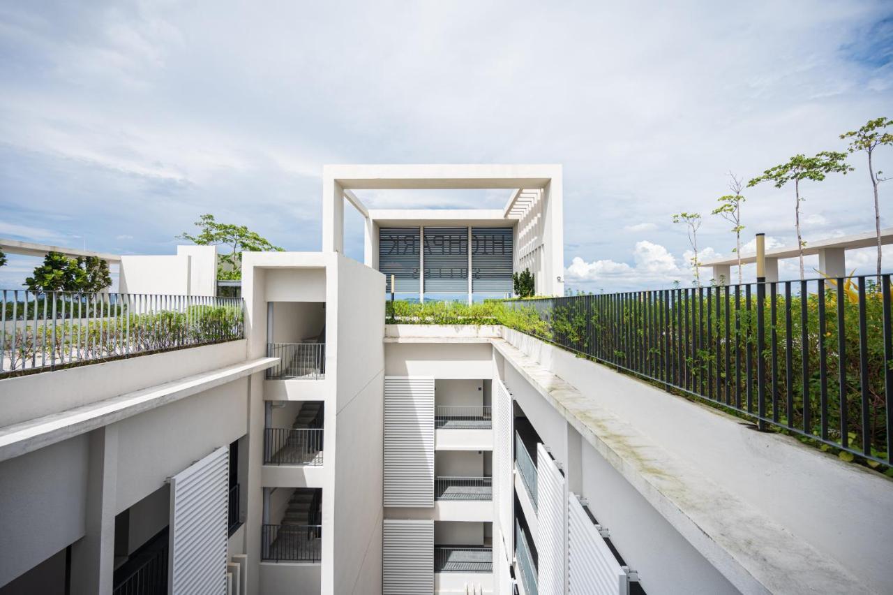 Highpark Suites By Airhost Petaling Jaya Exterior photo