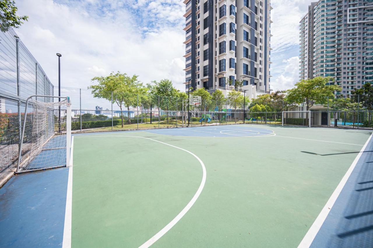 Highpark Suites By Airhost Petaling Jaya Exterior photo